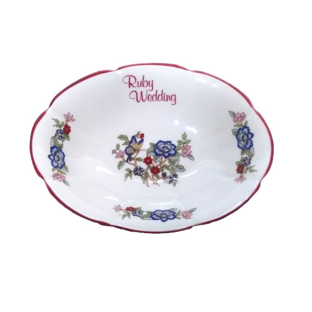 Royal Tara Fine Bone China Trinket/Candy Dish/soap dish GALWAY IRELAND handmade